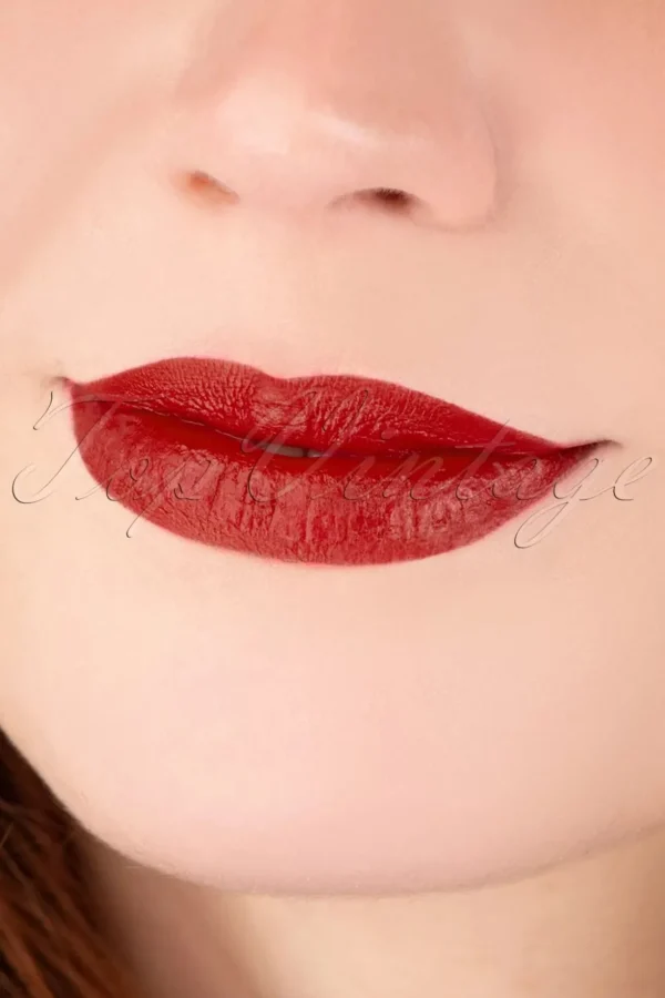 Classic Colour Lippenstift In Fairest Red-Bu00e9same Cosmetics Outlet