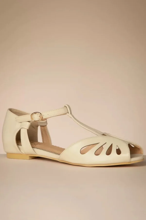 Secret Love Flats In Creme-Banned Retro Best Sale