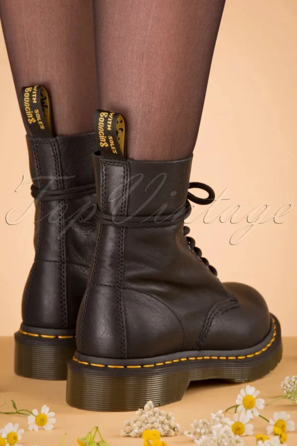 1460 Virginia Enkellaarzen In Zwart-Dr. Martens Best